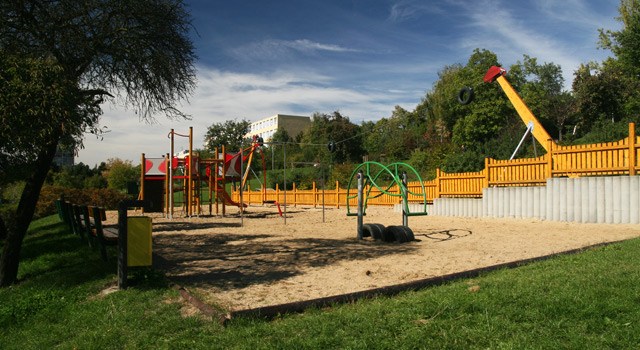 V Úžlabině, ve svahu